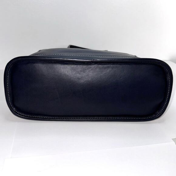 Coach Bleeker Satchel Navy Leather with Twilly and Gold C Bag Charm Vintage 1999 - Picture 8 of 9